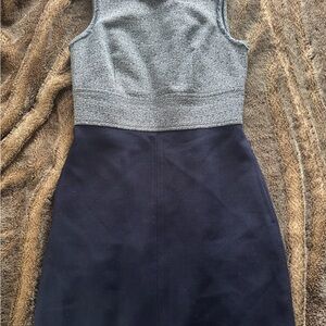Elegant Ann Taylor Blue & white Women's tweed top Dress Sz 2